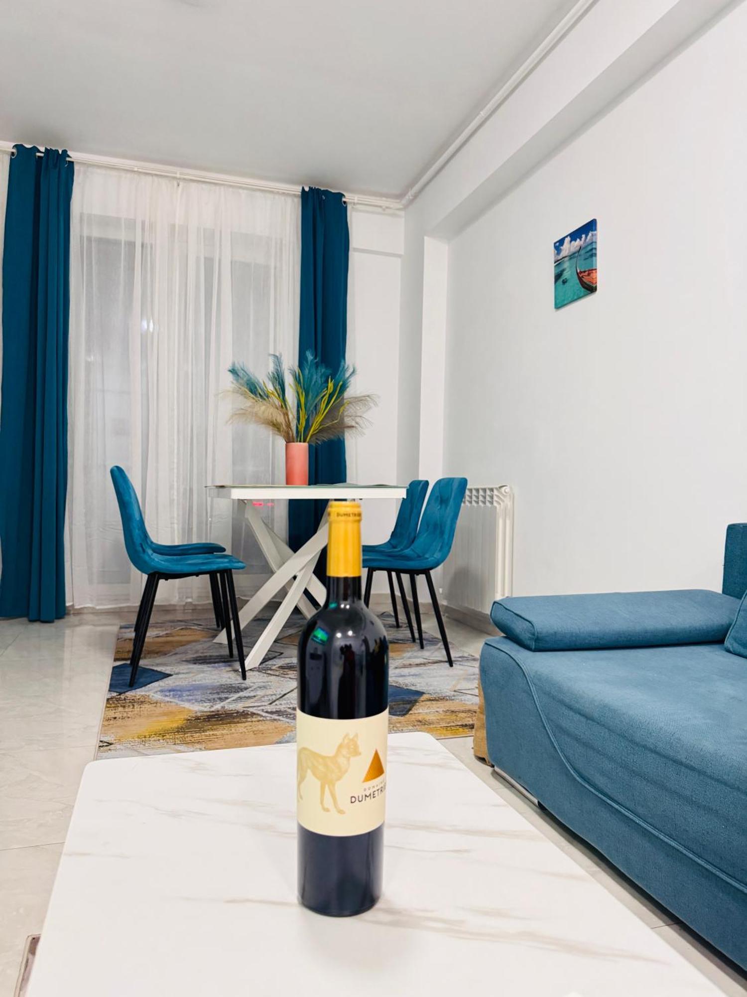 Beach Apartment By Mamaia Nord Navodari Exterior photo